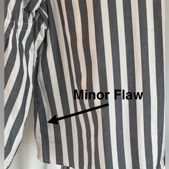 WHITE & GREY STRIPED COTTON BLOUSE FROM BANANA REPUBLIC- BALLOON SLEEVE | SMALL - Picture 5 of 5